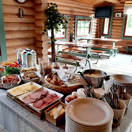 Huhtaniemen Moekkikylae * Veteli