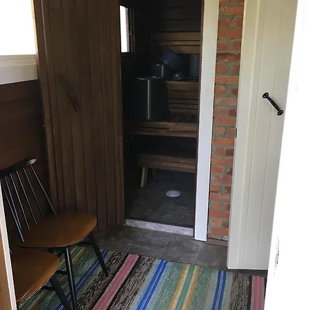 Camping Huhtaniemen Moekkikylae *