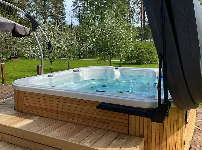 Huhtaniemen Moekkikylae Veteli