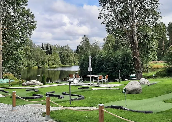 Huhtaniemen Moekkikylae * Veteli